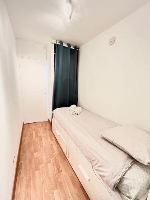 New York - Appartement A Reims Extérieur photo