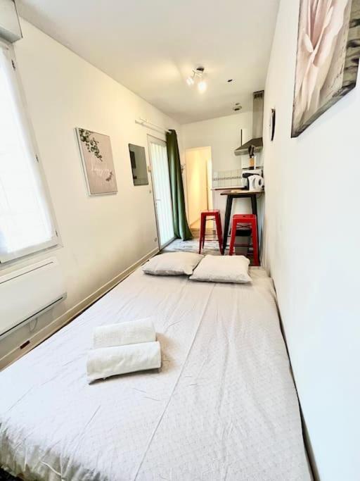 New York - Appartement A Reims Extérieur photo
